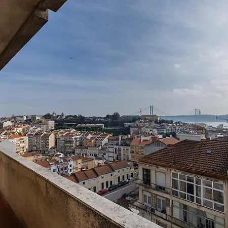 Tagus Views דירה