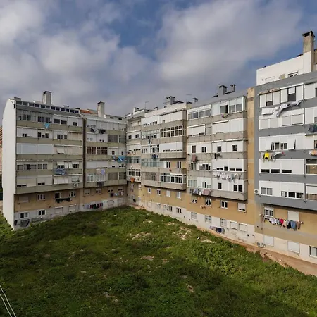 Tagus Views * リスボン