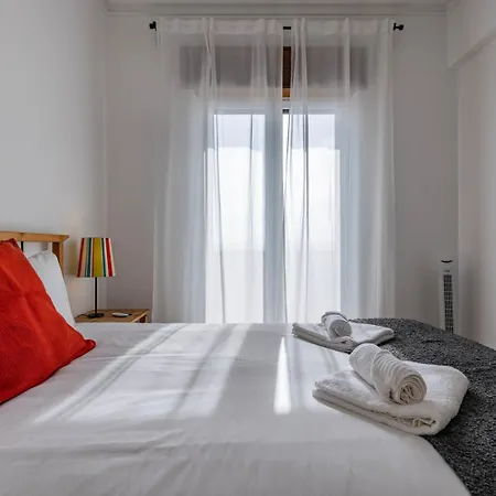 Tagus Views * リスボン