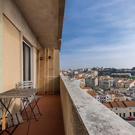 Tagus Views Lägenhet *